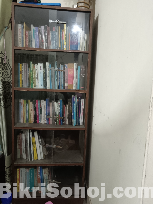 রিগ্যাল ব্র‍্যান্ড এর বুক শেলফ